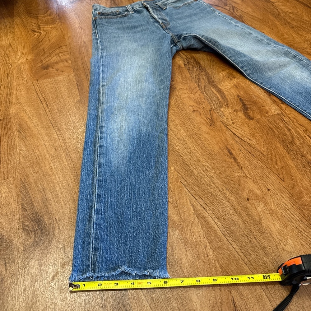 Vintage White Oak Cone Denim Cropped Levi’s. 28 - Picture 13 of 13
